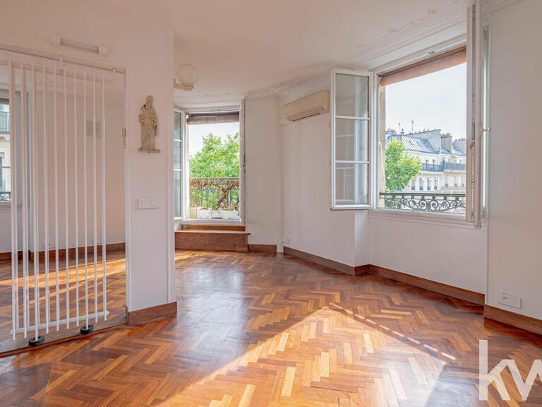 Apartment Paris 1er - 3 bedrooms - 80m²