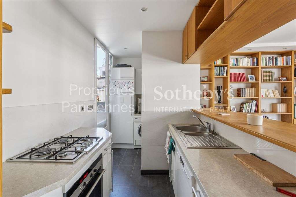 Apartment Paris 1er