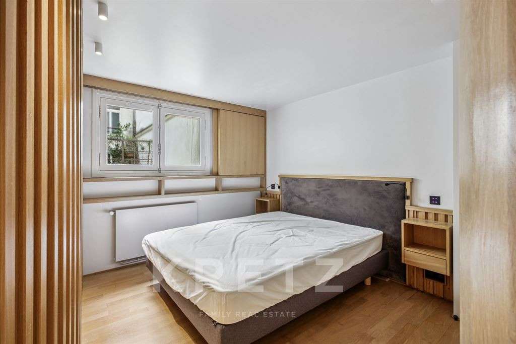 Apartment Paris 1er
