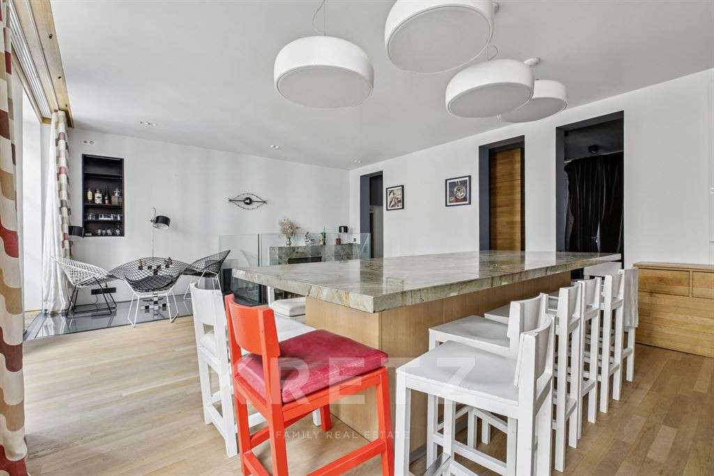 Apartment Paris 1er