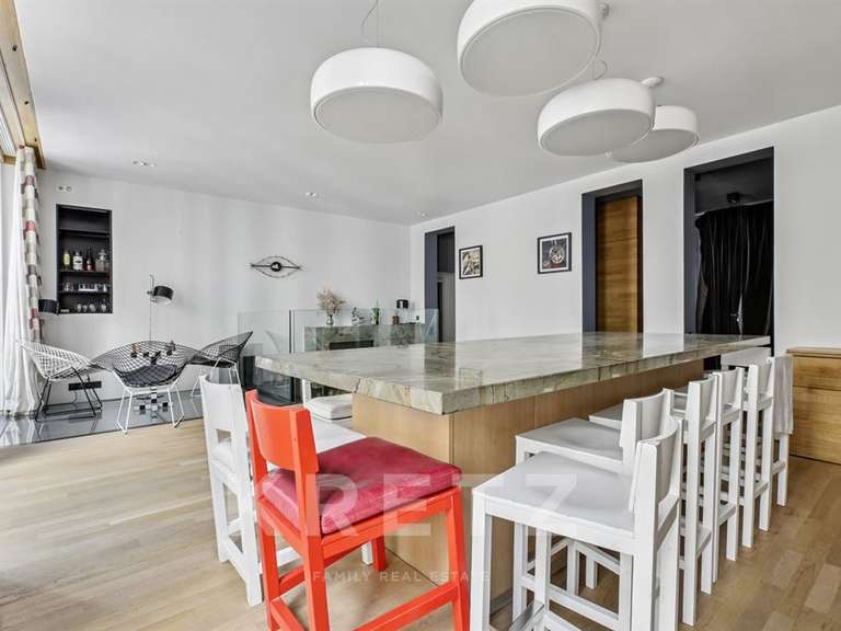 Appartement Paris 1er - 6 chambres - 185m²