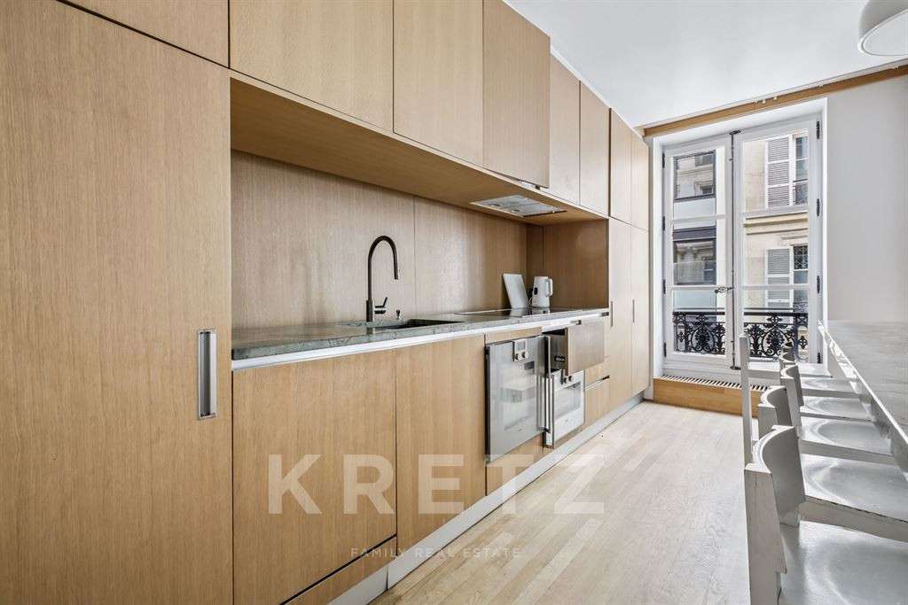 Apartment Paris 1er