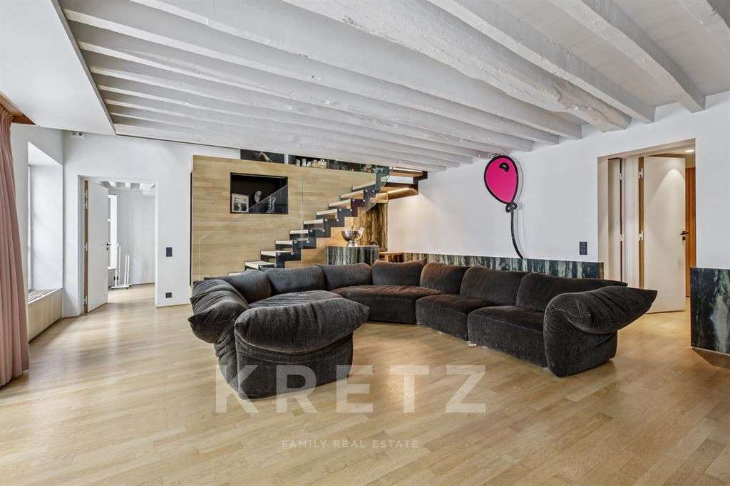 Apartment Paris 1er