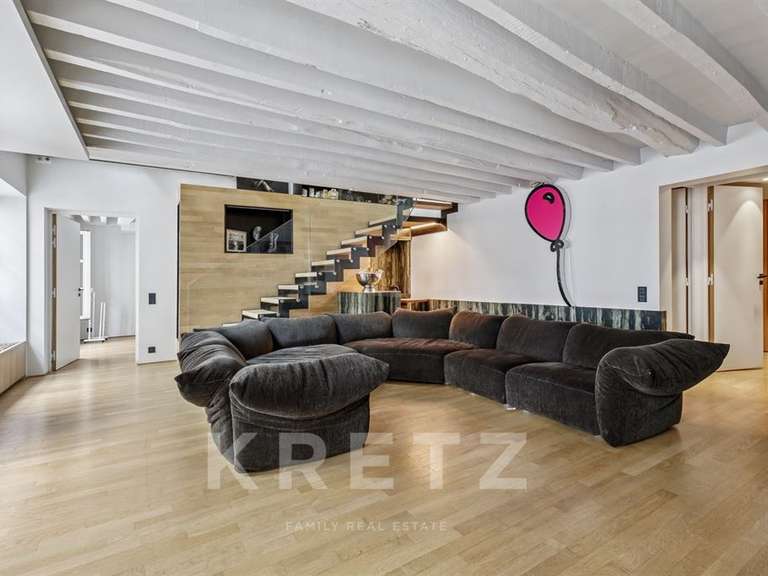 Appartement Paris 1er - 6 chambres - 185m²
