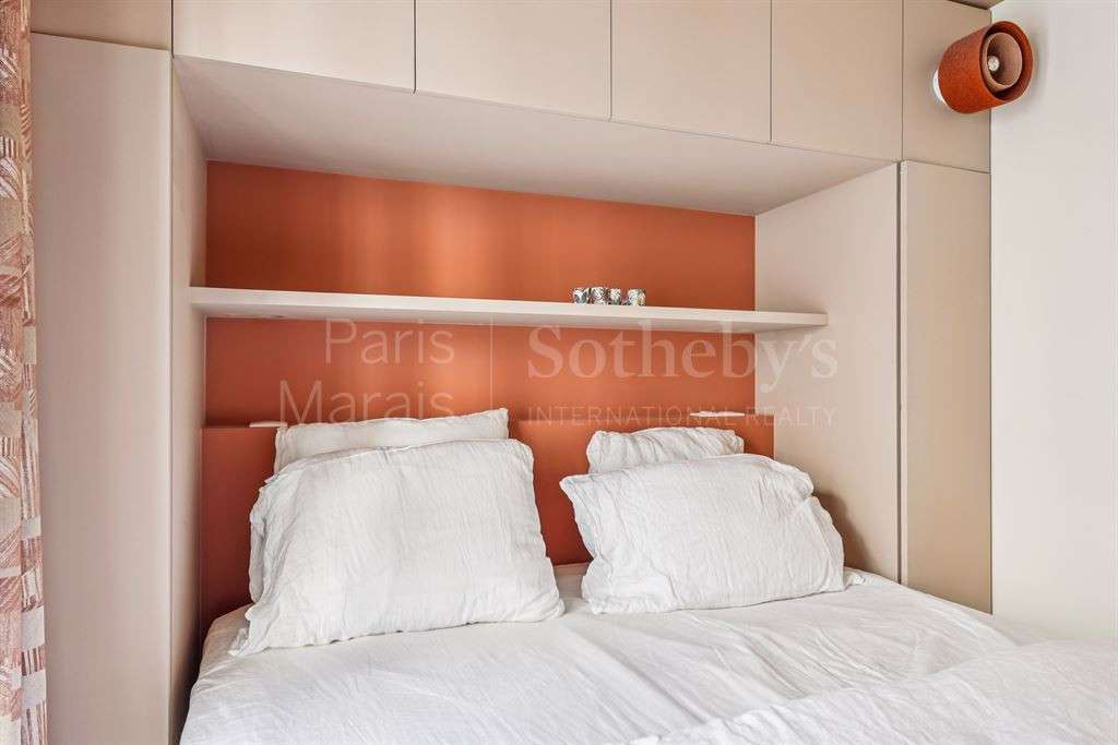 Apartment Paris 1er