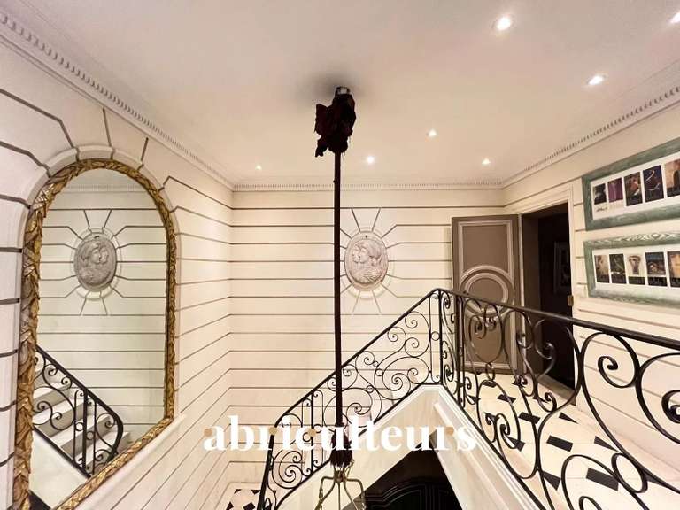 Apartment Paris 1er - 3 bedrooms - 304m²