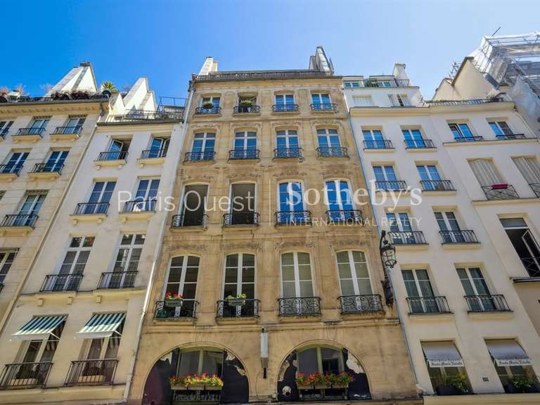 Appartement Paris 1er - 1 chambre - 58m²