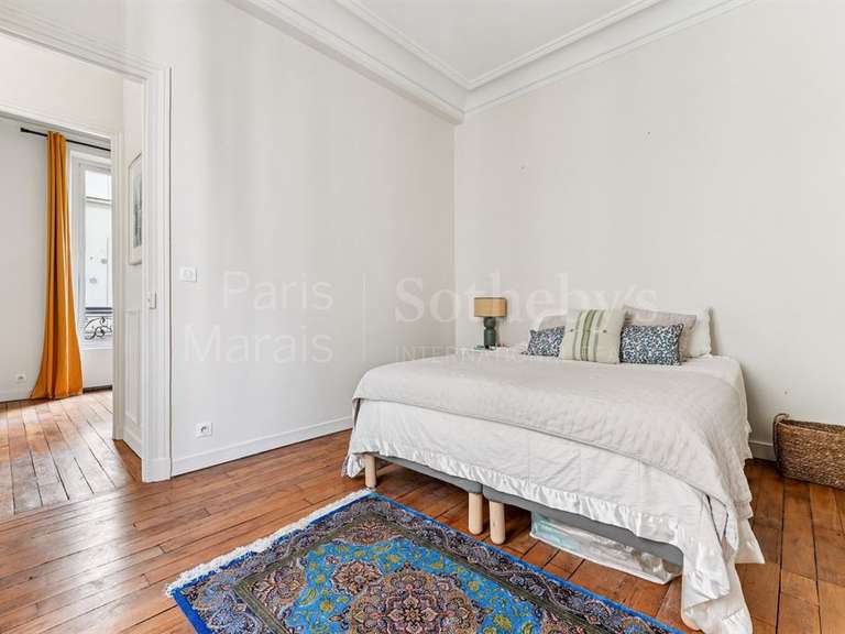 Apartment Paris 1er - 5 bedrooms - 170m²