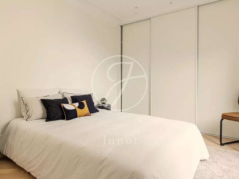 Apartment Paris 1er - 2 bedrooms - 73m²