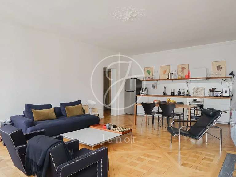 Apartment Paris 1er - 2 bedrooms - 96m²