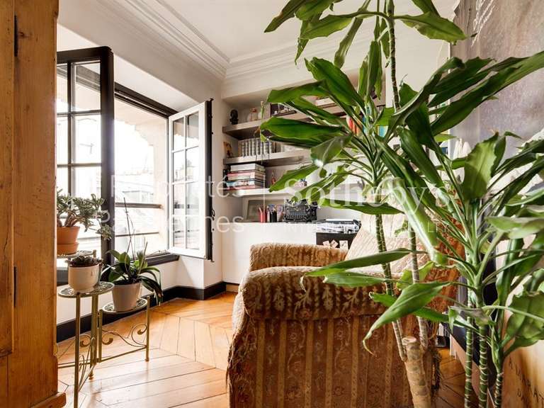 Apartment Paris 1er - 3 bedrooms - 133m²