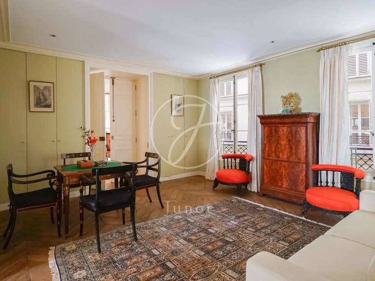 Appartement Paris 1er - 3 chambres - 135m²