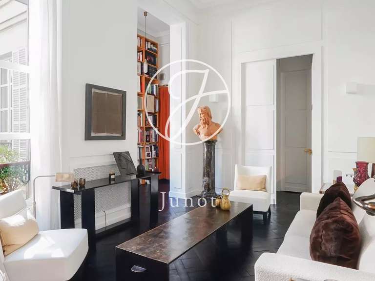 Appartement Paris 1er - 1 chambre - 40m²