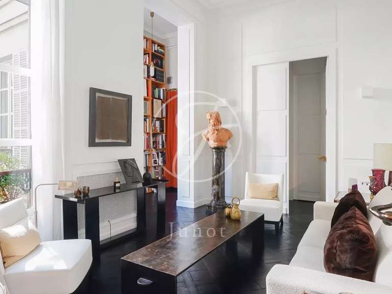 Appartement Paris 1er - 1 chambre - 40m²