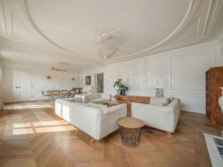 Apartment Paris 1er - 3 bedrooms - 158m²