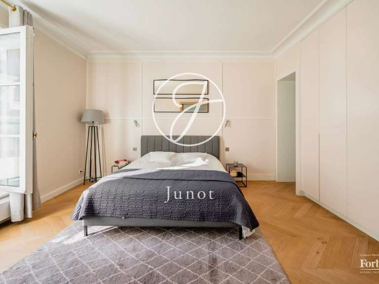 Apartment Paris 1er - 1 bedroom - 72m²