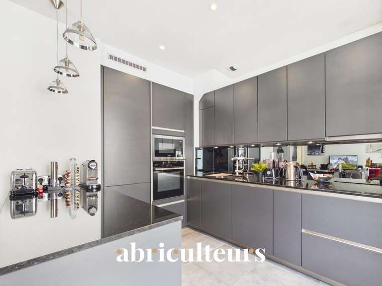 Apartment Paris 1er - 3 bedrooms - 100m²