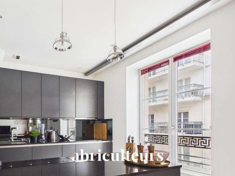 Apartment Paris 1er - 3 bedrooms - 100m²