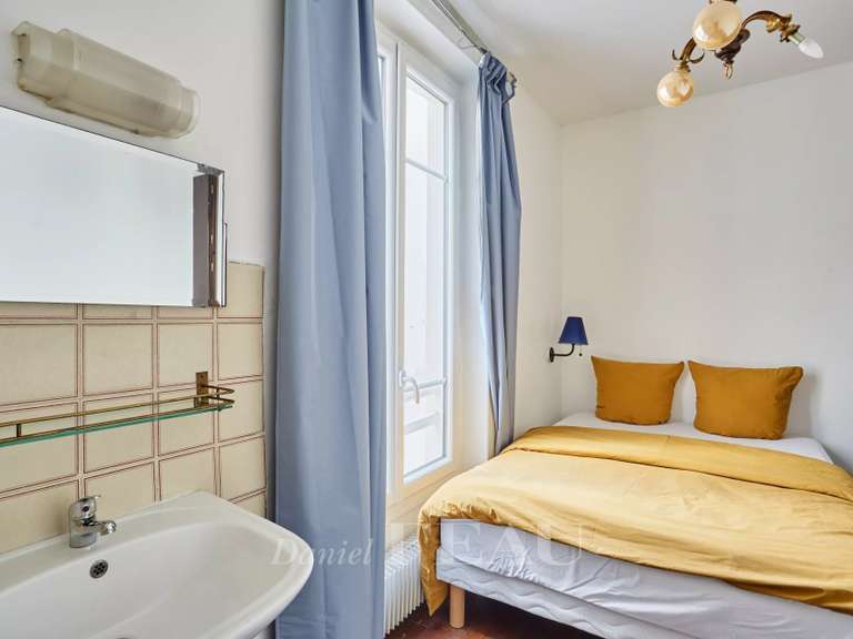 Appartement Paris 1er - 3 chambres - 78m²