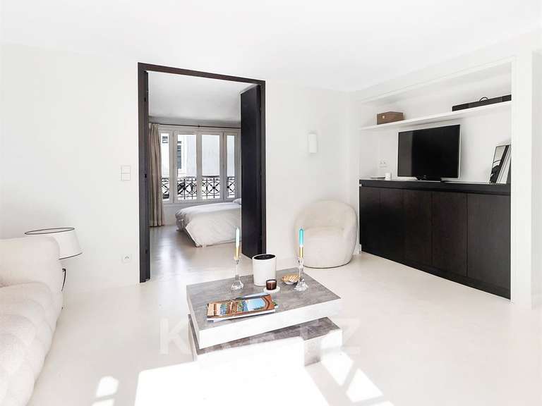Apartment Paris 1er - 1 bedroom - 68m²