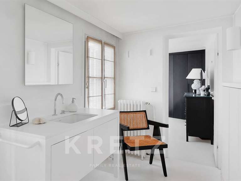 Apartment Paris 1er - 1 bedroom - 68m²