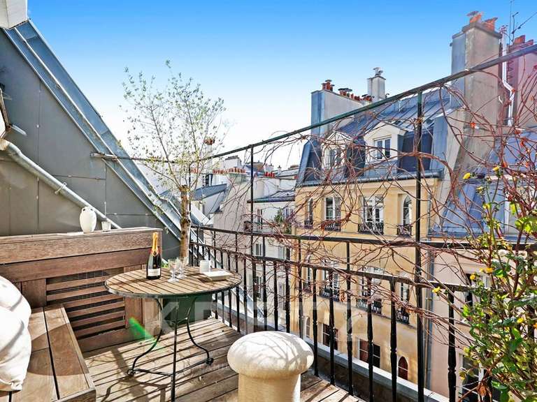 Appartement Paris 1er - 1 chambre - 68m²
