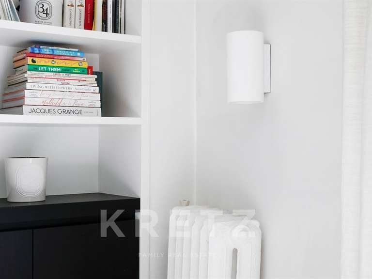 Appartement Paris 1er - 1 chambre - 68m²