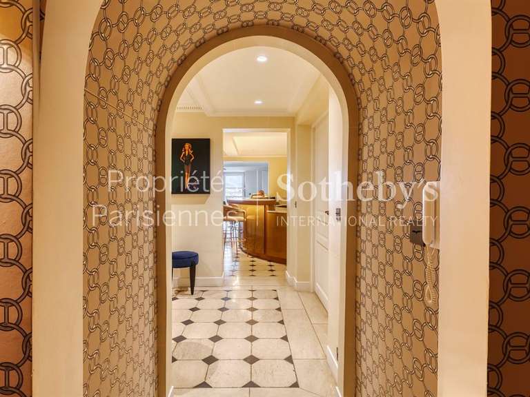 Appartement Paris 1er - 2 chambres - 157m²