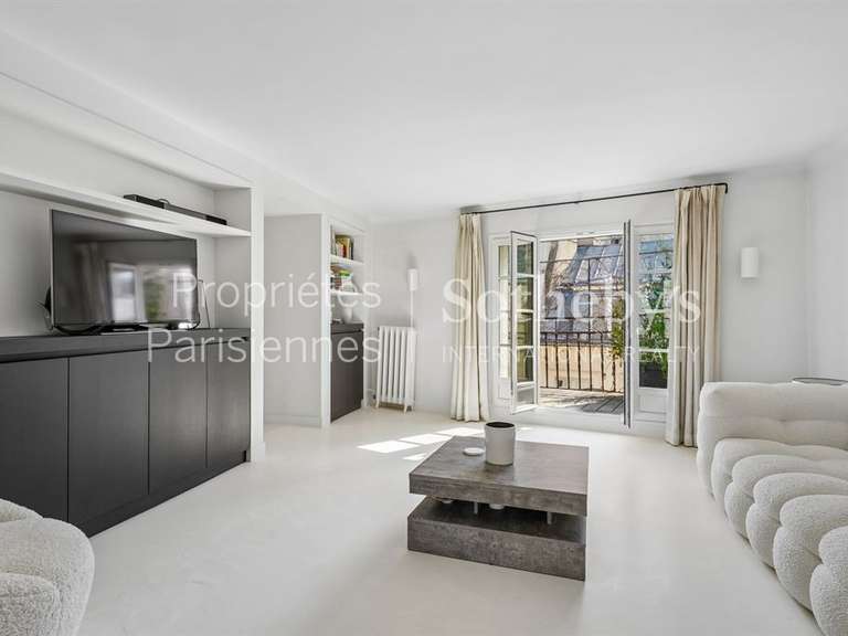 Appartement Paris 1er - 1 chambre - 63m²