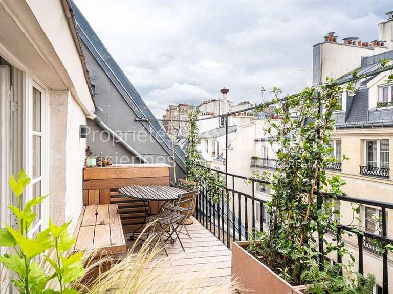 Appartement Paris 1er - 1 chambre - 63m²