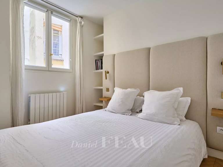 Apartment Paris 1er - 1 bedroom - 49m²