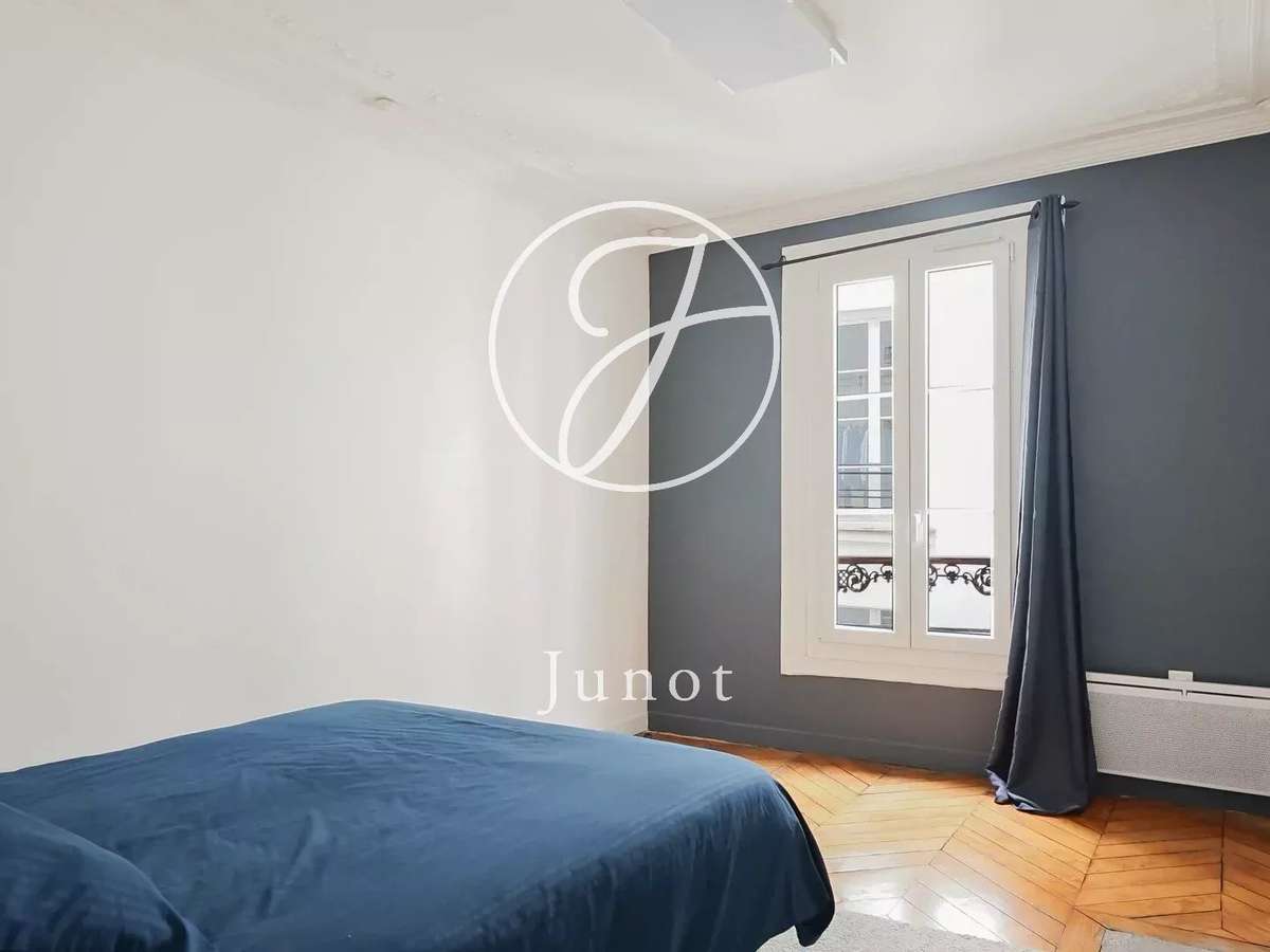 Apartment Paris 1er