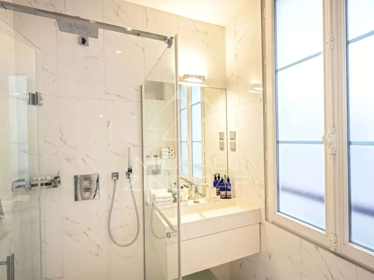 Appartement Paris 1er