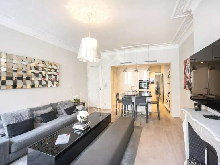 Appartement Paris 1er - 51m²