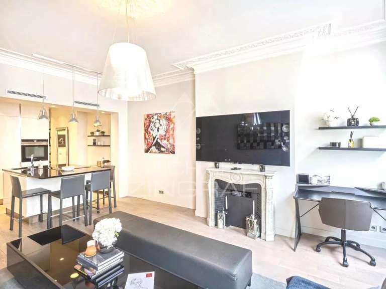 Appartement Paris 1er - 51m²