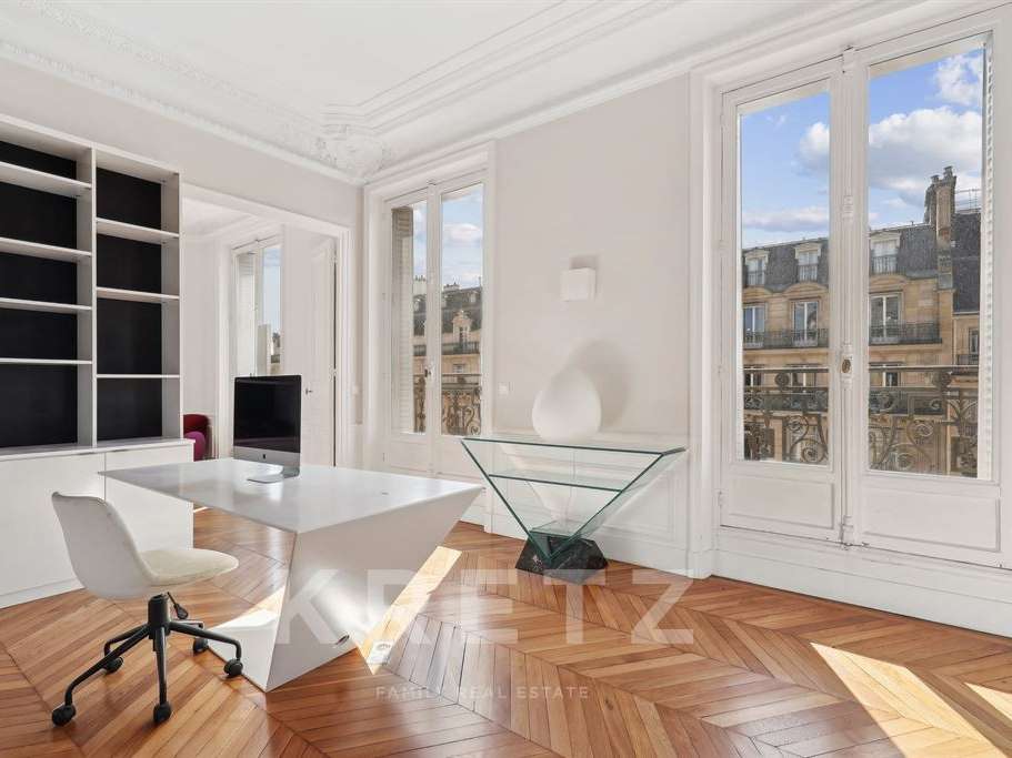 Apartment Paris 1er