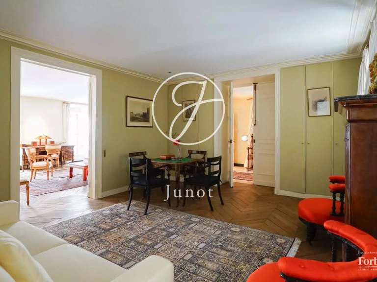 Appartement Paris 1er - 3 chambres - 135m²