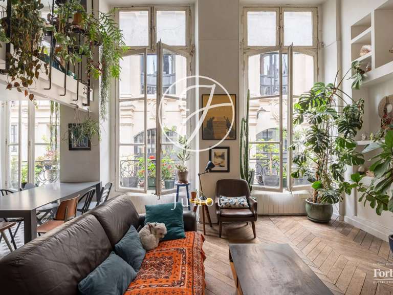 Appartement Paris 1er - 2 chambres - 88m²