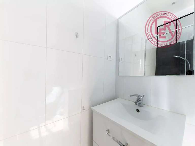 Appartement Paris 1er - 1 chambre - 29m²