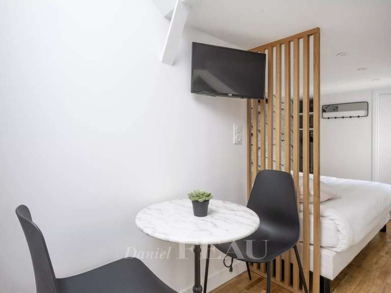 Apartment Paris 1er - 20m²