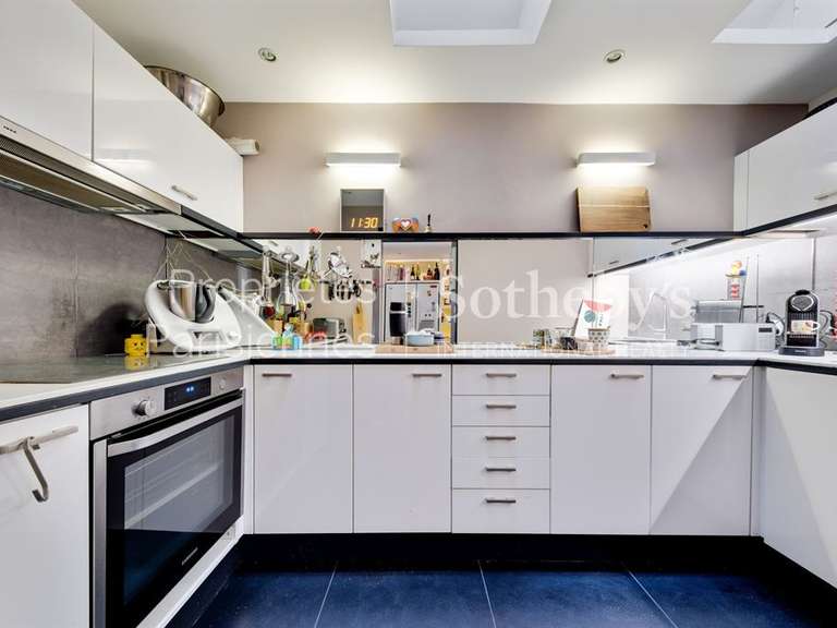 Appartement Paris 1er - 3 chambres - 133m²