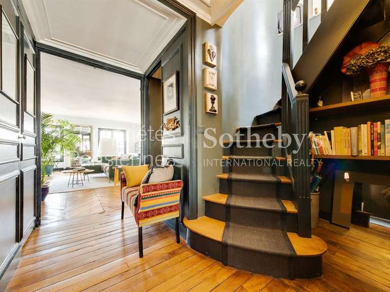 Appartement Paris 1er - 3 chambres - 133m²