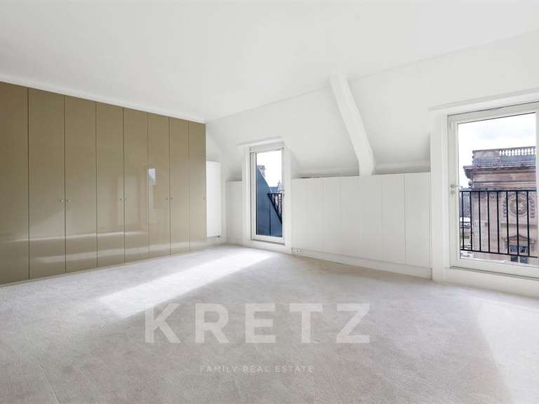 Appartement Paris 1er - 4 chambres - 240m²