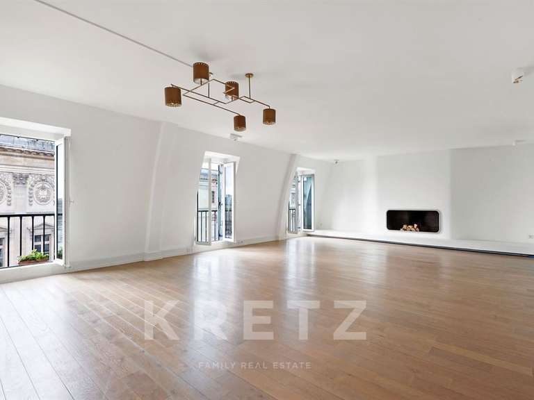 Appartement Paris 1er - 4 chambres - 240m²