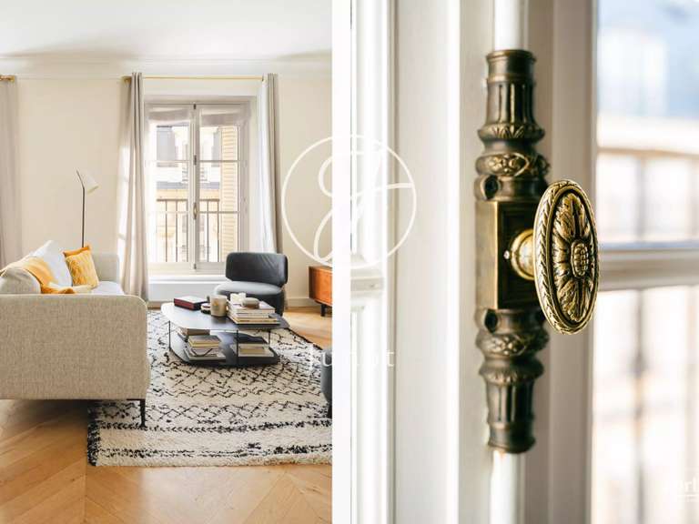 Appartement Paris 1er - 1 chambre - 72m²