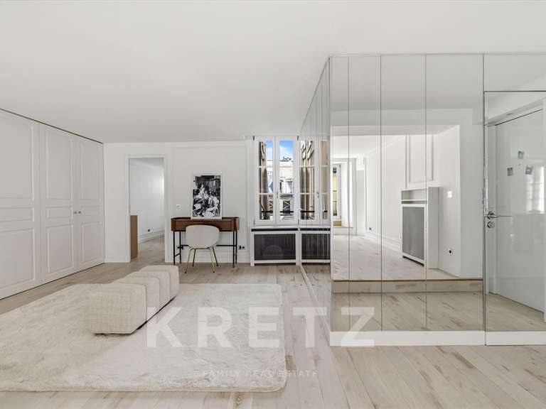 Appartement Paris 1er - 1 chambre - 73m²