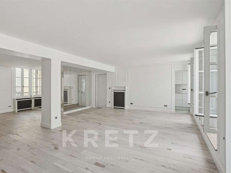 Appartement Paris 1er - 1 chambre - 73m²