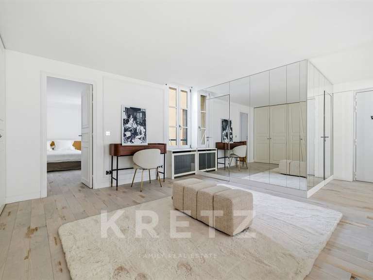 Appartement Paris 1er - 1 chambre - 73m²