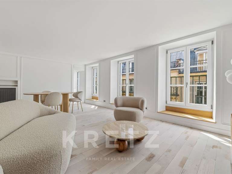 Appartement Paris 1er - 1 chambre - 73m²