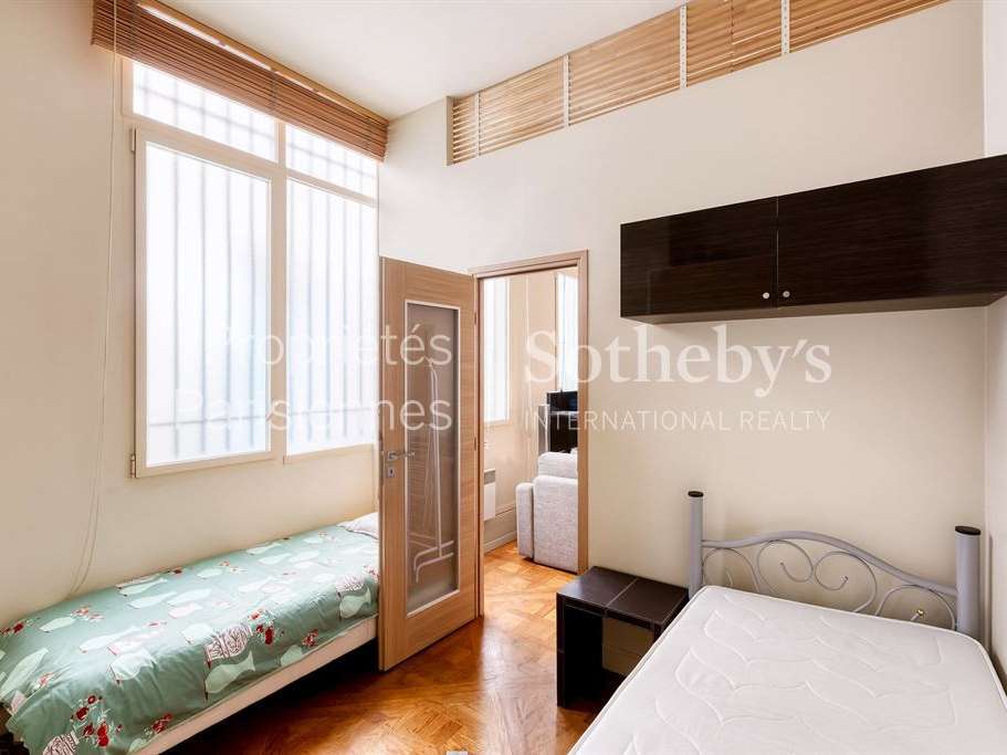 Apartment Paris 1er
